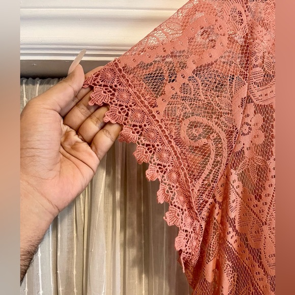 Coral Lace Dress - Picture 3 of 5